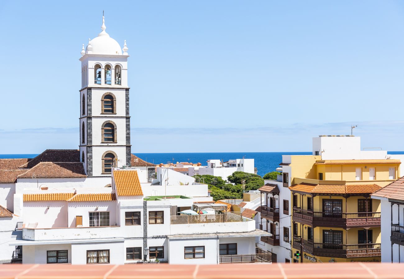 Ferienwohnung in Garachico - Central Penthouse w/ big terrace & ocean/city view